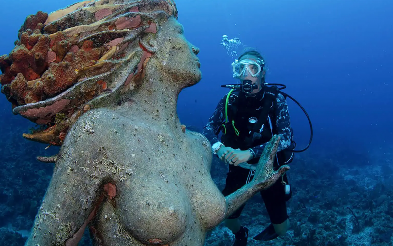 Diving & Snorkeling in Grand Cayman